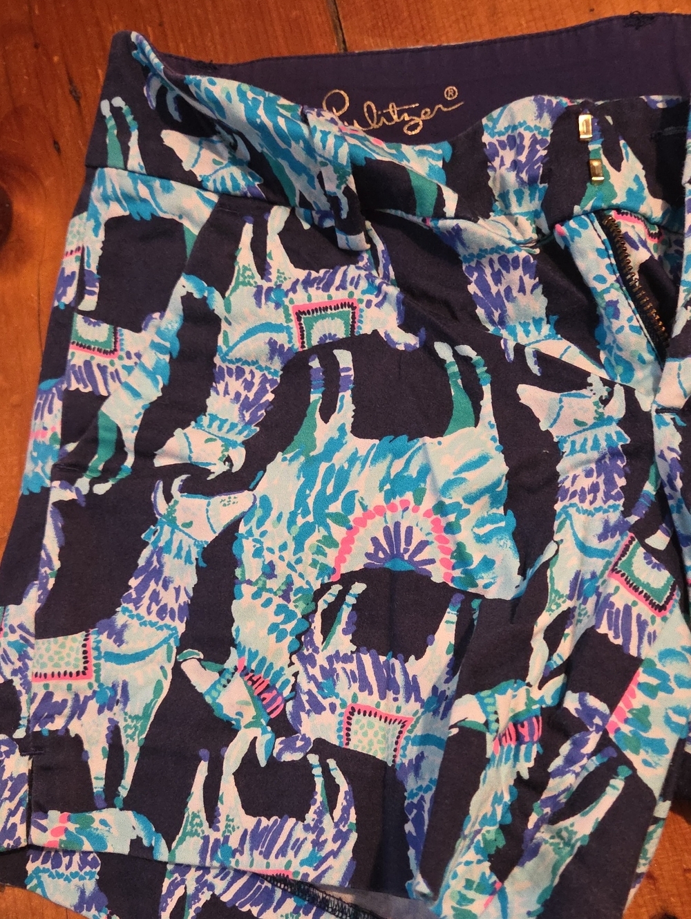 Lilly Pulitzer Callahan Stretch Shorts Alpaca My Bags Size 0 - Picture 3 of 5